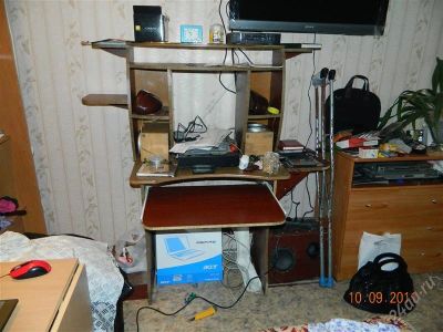 Лот: 1183583. Фото: 1. компьютерный стол. Другое (компьютеры, оргтехника, канцтовары)