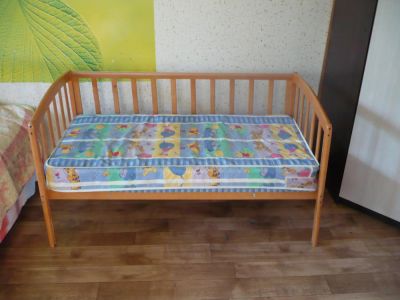 Лот: 6005534. Фото: 1. Продам детскую кроватку. Детские кровати и кроватки
