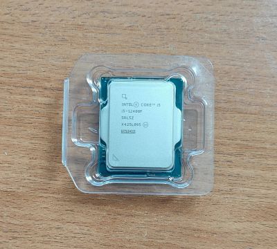 Лот: 21255701. Фото: 1. Процессор Intel Core i5 12400F... Процессоры