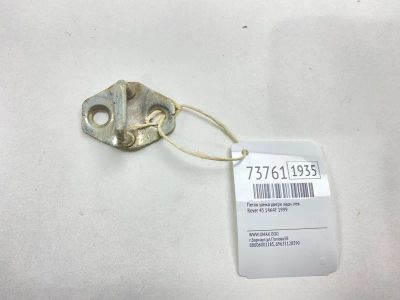 Лот: 21112275. Фото: 1. Петля замка двери Rover 45 1999... Кузов