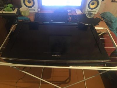Лот: 11117288. Фото: 1. Телевизор Samsung LE-32B450. Телевизоры