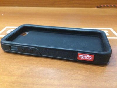 Лот: 8533854. Фото: 1. Чехол VANS Iphone 5 iphone 5s... Чехлы, бамперы