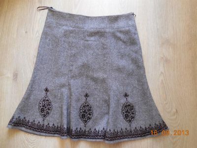 Лот: 3183295. Фото: 1. Юбка теплая коричневая 46 р-р. Юбки