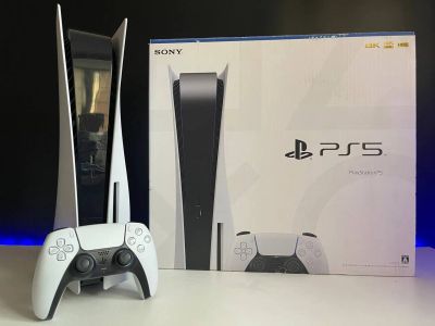 Лот: 25393315. Фото: 1. Sony Playstation 5 + 400 игр. Аксессуары для игровых приставок, консолей, геймпады