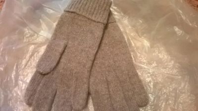 Лот: 8843184. Фото: 1. женские вязанные шерстеные перчатки. Перчатки, варежки, митенки