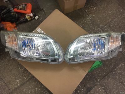 Лот: 18117497. Фото: 1. Две Фары Toyota fielder 141 кузов... Оптика и освещение