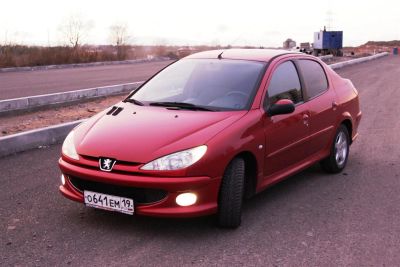Лот: 3292527. Фото: 1. Продам Peugeot 206 Sedan, 2009... Автомобили