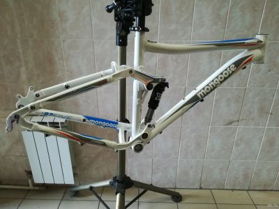 Лот: 14622244. Фото: 1. Рама Mongoose salvo 27.5. Запчасти