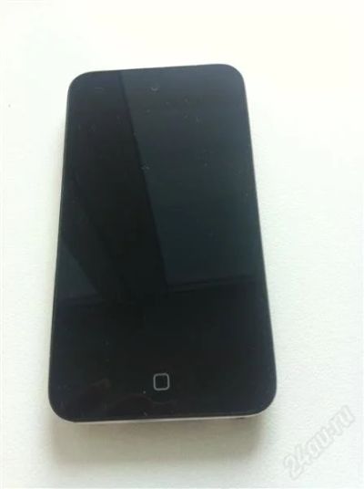 Лот: 2086929. Фото: 1. Ipod 4g touch 32 гб. Плееры