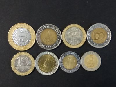 Лот: 13201633. Фото: 1. Набор биметаллических монет мира... Наборы монет