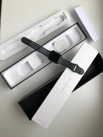 Лот: 11749320. Фото: 1. Apple Watch Nike+ Series 3 42mm... Смарт-часы, фитнес-браслеты, аксессуары