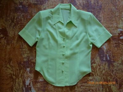 Лот: 11835537. Фото: 1. Блузка светло - зелёная. Блузы, рубашки