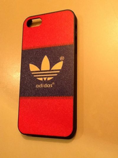 Лот: 3051328. Фото: 1. iPhone 5 Case Adidas Чехол Красный. Чехлы, бамперы