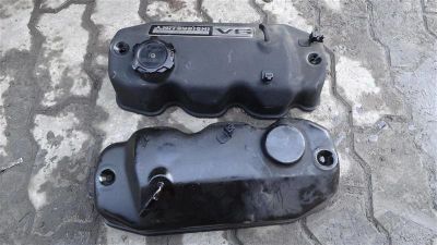 Лот: 3595699. Фото: 1. Крышка клапанов 6g72, 12 кл. 2шт. Двигатель и элементы двигателя