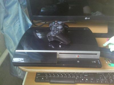 Лот: 2827295. Фото: 1. PS 3 FAT 160GB. Срочно!. Игровые приставки, консоли