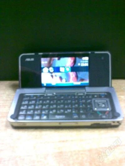 Лот: 142144. Фото: 1. комуникатор Asus M930. Смартфоны