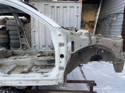 Лот: 24766735. Фото: 1. стойка кузова Nissan Almera G15. Кузов