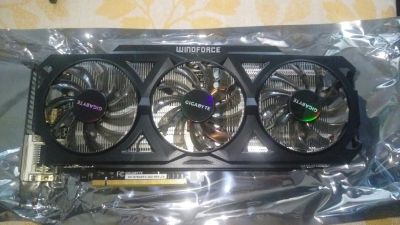 Лот: 9297574. Фото: 1. GIGAbYTE GeForce GTX 760. Видеокарты