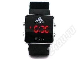 Лот: 548797. Фото: 1. Светодиодные часы Adidas. Красноярск