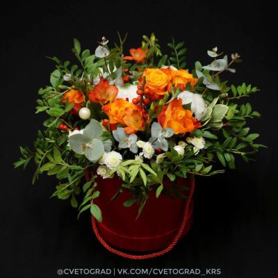 Лот: 8336589. Фото: 1. Цветы в шляпной коробке № 004... Свежие цветы