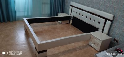 Лот: 16178533. Фото: 1. Продам кровать 200*160 + 2 прикроватные... Кровати
