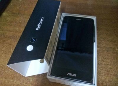 Лот: 11366442. Фото: 1. Смартфон Asus Padfone S ( 16GB... Смартфоны