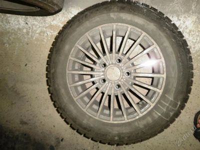 Лот: 2019946. Фото: 1. Bridgestone Blizzak. Шины на дисках