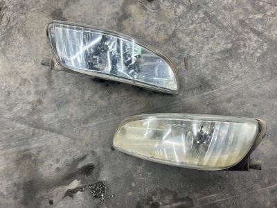 Лот: 19856232. Фото: 1. Противотуманки Lexus rx 300,330... Оптика и освещение