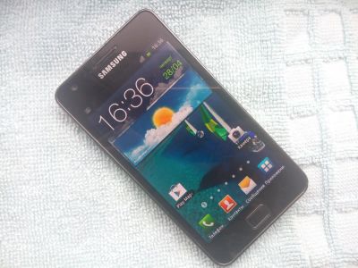 Лот: 7441551. Фото: 1. Samsung Galaxy S2 I9100. Оригинал. Смартфоны