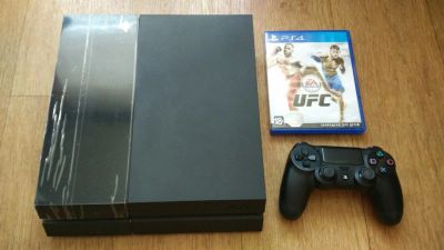 Лот: 7174858. Фото: 1. Playstation 4 (гарантия год... Игровые приставки, консоли