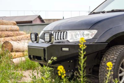 Лот: 14993016. Фото: 1. Передний силовой бампер Mitsubishi... Навесные силовые механизмы