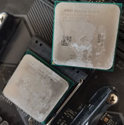 Лот: 20769988. Фото: 1. Процессор Athlon 200ge AM4 сокет... Процессоры