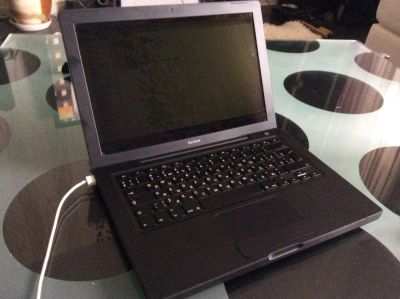 Лот: 4075706. Фото: 1. Apple MacBook 2*2,4ГГц .RAM 2Гб. Ноутбуки