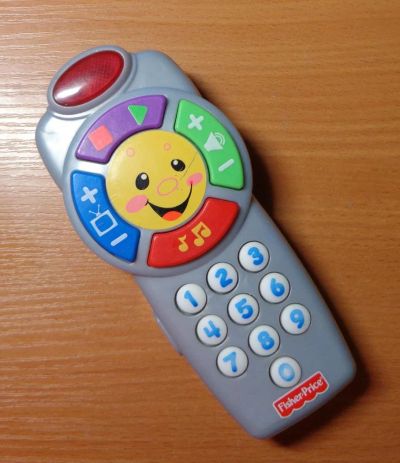 Лот: 6718613. Фото: 1. Развивающая игрушка - Пульт "Нажимай... Развивающие