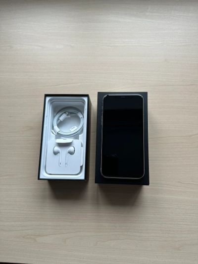 Лот: 20007530. Фото: 1. Продам Iphone 11 pro 256gb. Смартфоны