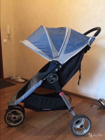 Лот: 8717181. Фото: 1. Коляска Baby Jogger City Mini. Коляски