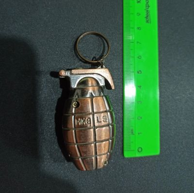 Лот: 10988864. Фото: 1. зажигалка газовая пьезо поджиг... Зажигалки, спички, пепельницы