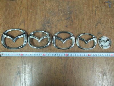 Лот: 11125143. Фото: 1. Эмблема знак значек шильдик Mazda... Кузов