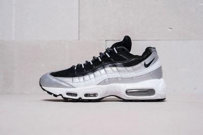 Лот: 11617748. Фото: 1. Кроссовки Nike Air Max 95 OG. Кеды, кроссовки, слипоны