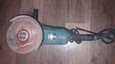 Лот: 14356445. Фото: 1. Makita GA9020. Электроинструмент