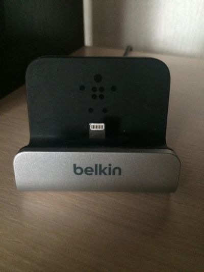 Лот: 7169459. Фото: 1. Продам док станцию belkin оригинал... Дата-кабели, переходники