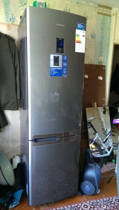 Лот: 4312232. Фото: 1. Холодильник Samsung RL-55VGBIH. Холодильники, морозильные камеры