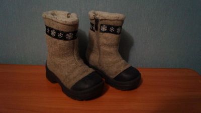 Лот: 10624918. Фото: 1. валенки "Филипок" р.27 (18 см). Валенки, угги, унты
