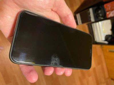 Лот: 17182743. Фото: 1. iPhone 11 64. Смартфоны