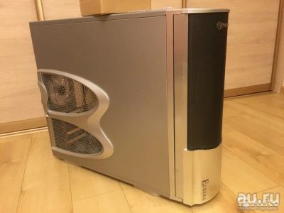 Лот: 14006369. Фото: 1. thermaltake eureka silver. Корпуса, блоки питания