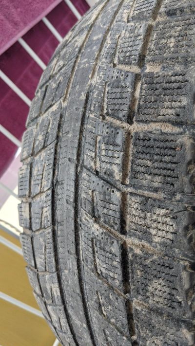 Лот: 17691227. Фото: 1. Bridgestone 235/45 R18 Зима. Шины