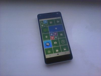 Лот: 14729978. Фото: 1. Microsoft Lumia 550. Смартфоны