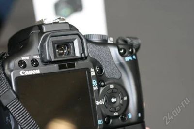 Лот: 2347874. Фото: 1. Canon EOS 450 D. Цифровые зеркальные