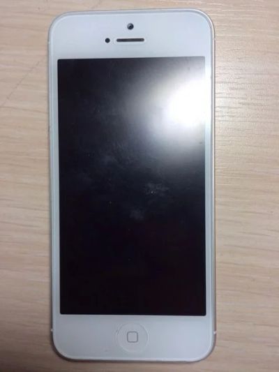 Лот: 3610588. Фото: 1. Apple iphone 5 32 gb white, РСТ... Смартфоны