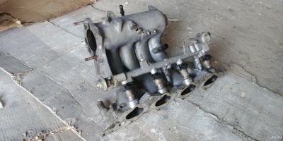 Лот: 18520745. Фото: 1. Впускной коллектор honda orthia... Двигатель и элементы двигателя